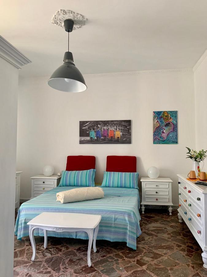 Larala' Bed & Breakfast เลชเช ภายนอก รูปภาพ